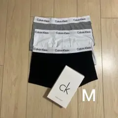 新品・未使用　Mサイズ　3枚セット　カルバンクライン　ボクサーパンツ