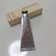 【新品】ロクシタン チェリーブロッサム ソフトハンドクリーム 30mL