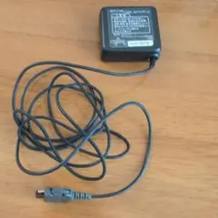 NTTドコモ FOMA ACアダプタ O2