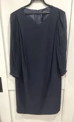 美品　INDIVI サイズ38 シフォンプリーツ袖ワンピース　ネイビー　日本製