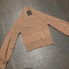 ハイネックリブセーター