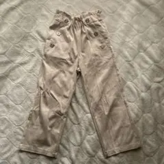 【GU（ジーユー）】クリーム色 ロングパンツ