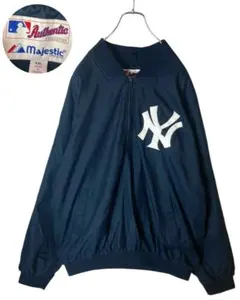 Majesticニューヨークヤンキースハーフジッププルオーバーナイロンジャケット