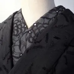 半衿　半襟　大輪の花　オールブラック　刺繍