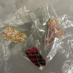 赤ちゃん　ヘアピン3種類