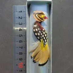 バードブローチ１０（天然羽毛）