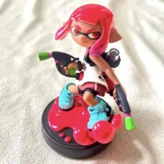【美品】 amiiboネオンピンクガール スプラトゥーン 限定色 フィギュア