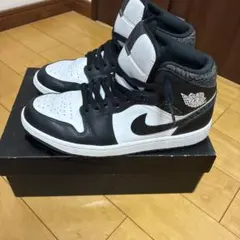 Nike Air Jordan 1 Mid SE Black Whiteのサムネイル