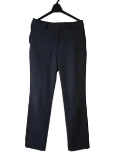 UNIQLO チャコールグレーパンツ オフィスカジュアル