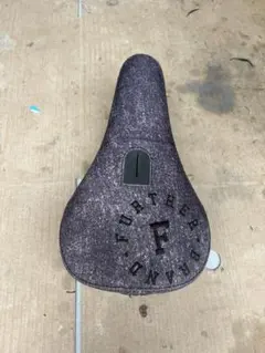 Cult Ricany Pivotal Seatのサムネイル