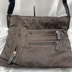 TOD'S ショルダーバッグ