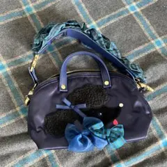 familiar bibiy バッグ　ハンドストラップ付き