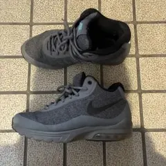 Nike Air Max グレー スニーカー