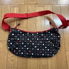 Item thumbnail for item 1561cc1d-ad44-4705-83f9-f328b3513b81