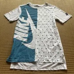 NIKE キッズ Tシャツ 半袖 スター柄のサムネイル