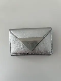 新品 fennec 三つ折り財布 シルバー 箱無しのサムネイル