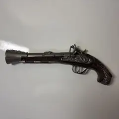 ディズニー　カリブの海賊　銃