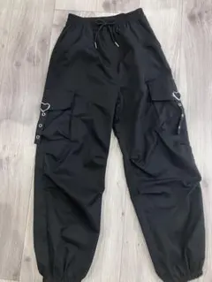 未使用150 カーゴパンツ黒　ハート