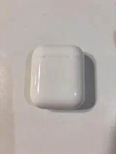 AirPods 第1・2世代 Lightning充電ケース Apple純正のサムネイル