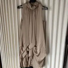 バルーンドレス　結婚式　パーティドレス　ワンピース　ベージュ　CESTLAVIE