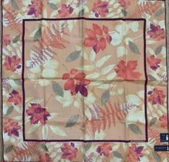 【新品•未使用】 BURBERRY シルク 混　 スカーフ　大判ハンカチ