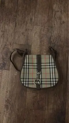 BURBERRY ショルダーバッグdrip swag ノヴァチェック レザーのサムネイル