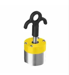 Item thumbnail for item c29677cf-8039-4a2f-bab3-37d4748a2d5e