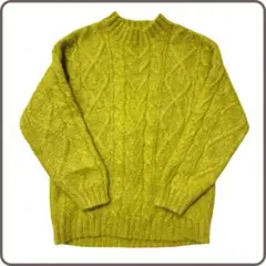 鮮やか　イエローグリーン ケーブル編みニット ノーブランド 秋冬　差し色　黄緑