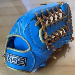 Item thumbnail for item 4ae52a04-b97b-43b6-bf89-9fd9a1c1ab8e