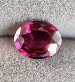 ネ*こ様 天然ロードライトガーネット 1.87カラット | 深みのある美しい赤色