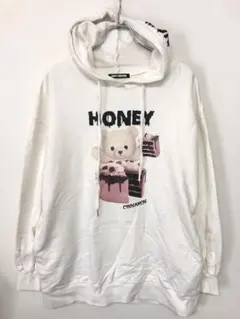 HONEY CINNAMON 古着 クマ ケーキ プリント スウェット パーカーのサムネイル
