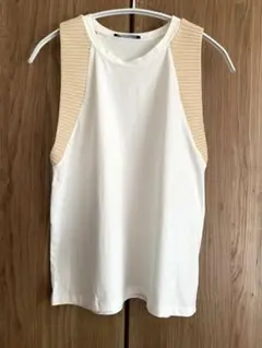 ZARA ノースリーブ ホワイト トップス