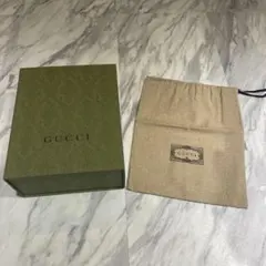 GUCCI エンボス加工 グリーンボックス