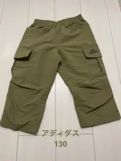 adidas オリーブ カーゴパンツ