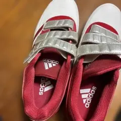 アディダスシューズ