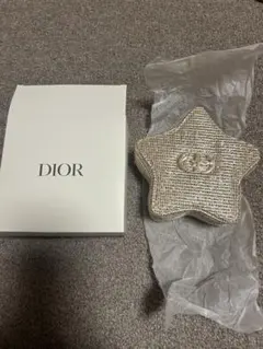Dior ゴールド 星型ポーチ