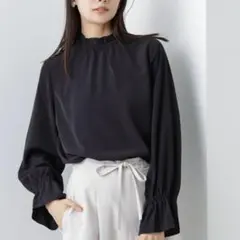 【NANO universe•美品】フリルスタンドカラーブラウス