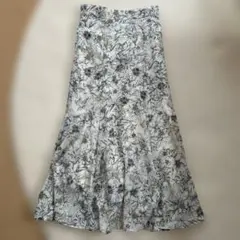 花柄フレアロングスカートのサムネイル