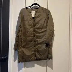 無印良品　軽量オーストラリアダウン　ポケッタブルコート
