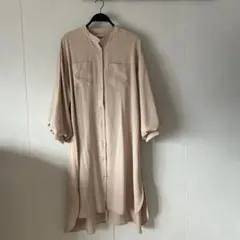 Lax Dan Tia しまむら　シャツワンピース　スタンドカラー　ボリューム袖