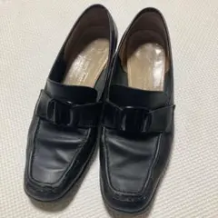 Ferragamo ローファー　レディース　黒のサムネイル