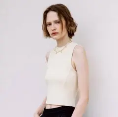 wcj フリンジベスト⭐︎若槻千夏　タグ付き WCJ若槻千夏フリンジベスト完売商品 - メルカリ