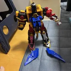 戦隊ヒーロー ロボット フィギュア 3体セット - メルカリ