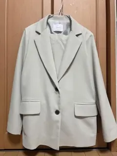 セットアップ（ジャケット、パンツ）