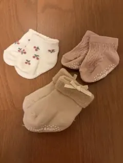 petit main ベビー靴下 3足セット