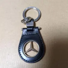 メルセデス・ベンツ レザーキーホルダー