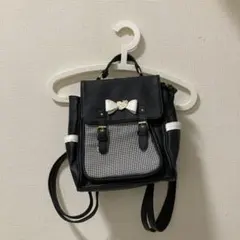 リボン付きリュック　黒　チェック