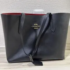 COACH ブラックレザートートバッグ