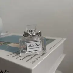Miss Dior Blooming Bouquet ミニ香水