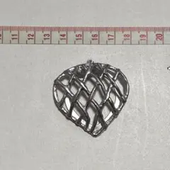 ブローチ シルバー